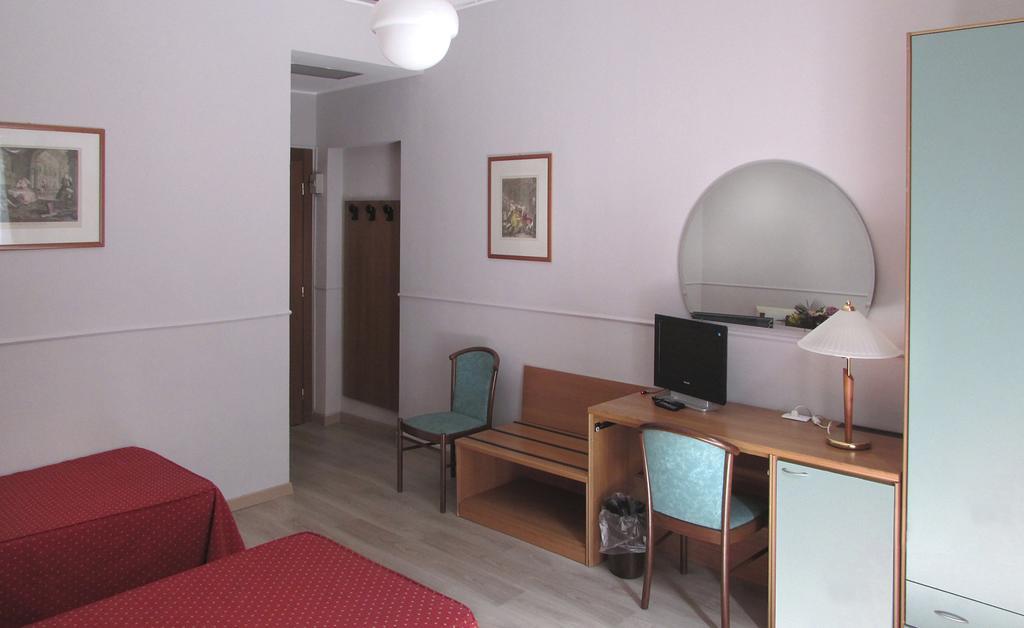 Hotel Johnny Milano Eksteriør bilde