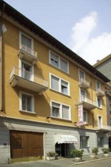 Hotel Johnny Milano Eksteriør bilde